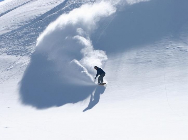 snowboard fuera de pista en Vars Risoul